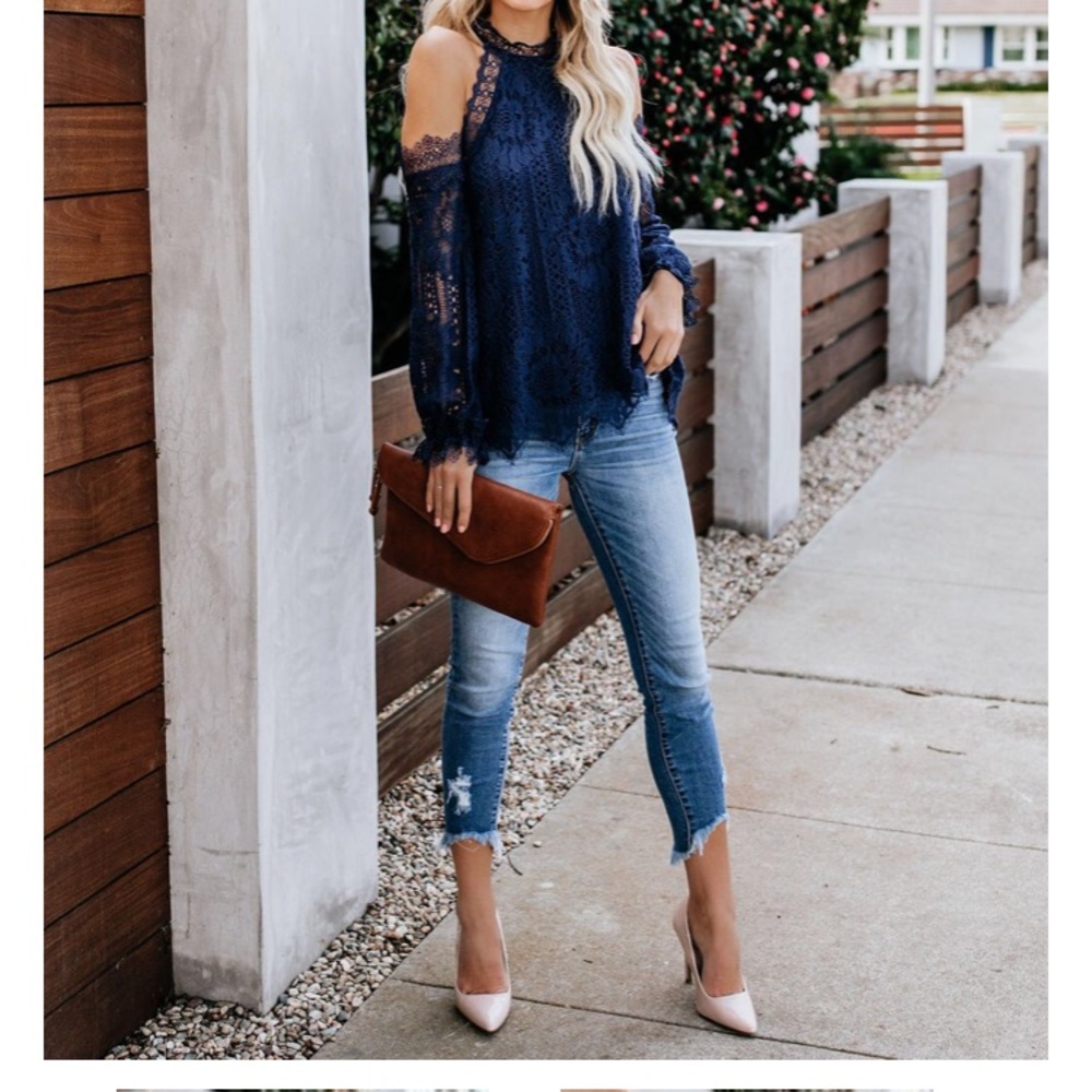 Vici black lace top!